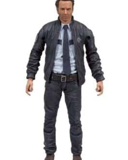 Figurine articulée taille env. 13 cm avec accessoires et tête interchangeable. Livrée en emballage blister